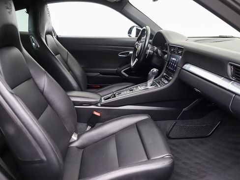 Used 2018 Porsche 911 Carrera RWD image 20