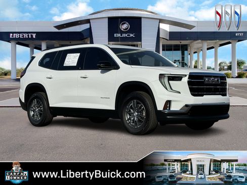 Used 2025 GMC Acadia Elevation w/ Elevation Premium Package image 1