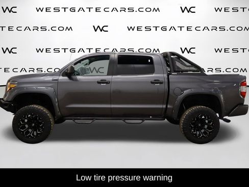 Used 2017 Toyota Tundra SR5 w/ SR5 Upgrade Package AWD/4WD image 5