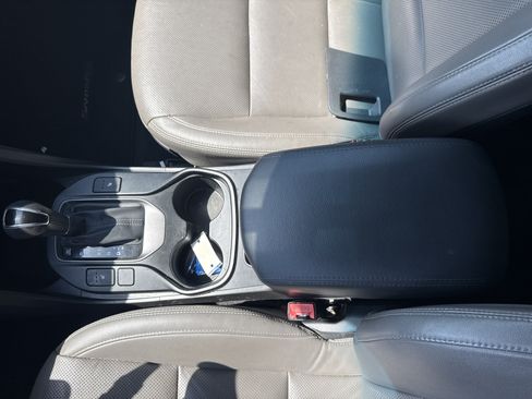 Used 2016 Hyundai Santa Fe SE w/ Option Group 02 FWD image 29
