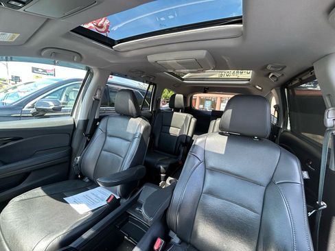 Used 2019 Honda Pilot Elite image 10
