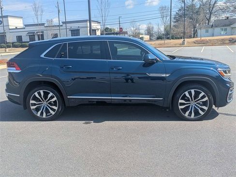 Used 2023 Volkswagen Atlas Cross Sport SEL Premium R-Line image 3