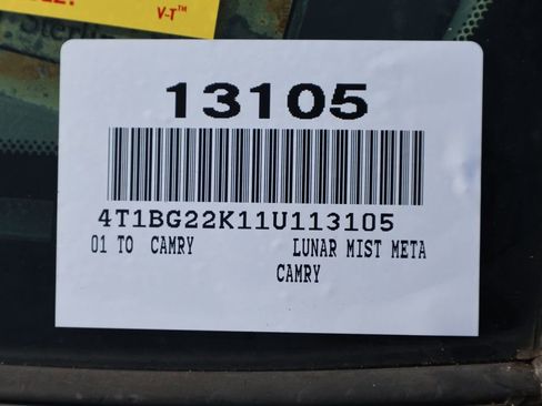 Used 2001 Toyota Camry LE FWD image 6