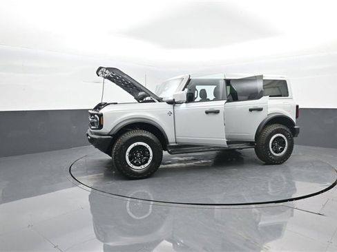 New 2026 Ford Bronco Outer Banks image 43