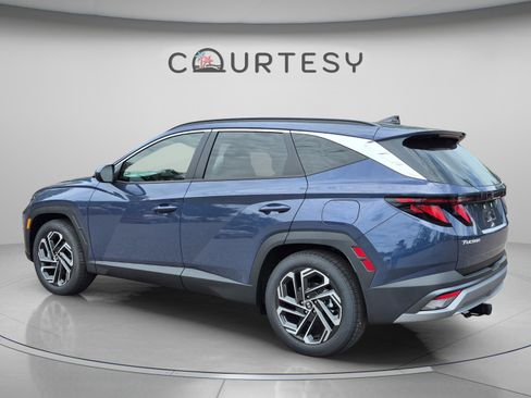New 2026 Hyundai Tucson SEL Plus FWD image 3