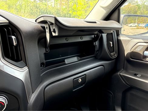 Used 2022 Chevrolet Silverado 1500 W/T w/ WT Value Package image 32