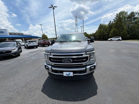 Used 2021 Ford F250 Lariat w/ Lariat Value Package AWD/4WD image 18