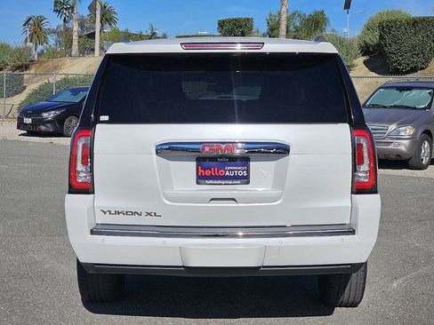 Used 2019 GMC Yukon XL Denali w/ Denali Ultimate Package image 18