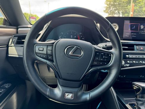 Used 2022 Lexus ES 350 F Sport w/ Accessory Package 2 image 17