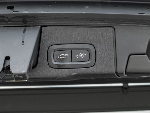 Used 2021 Volvo XC60 T5 Inscription w/ Advanced Package FWD image 40