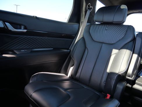 Certified 2024 Hyundai Palisade Calligraphy image 12