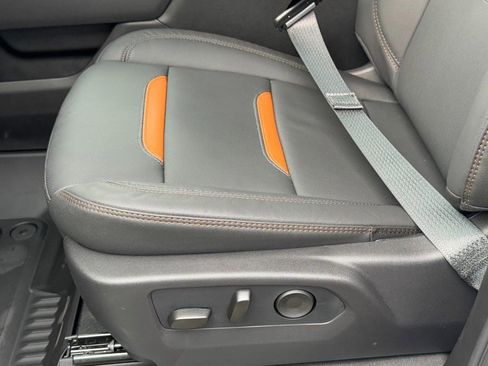 New 2026 GMC Sierra 1500 AT4 w/ Technology Package image 20