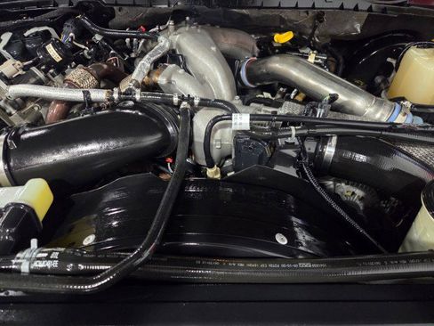 Used 2020 Ford F250 Lariat w/ Lariat Ultimate Package image 97