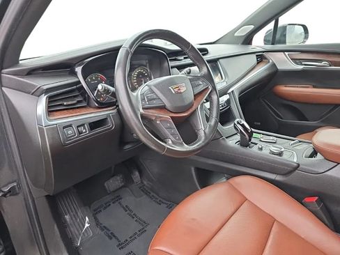 Used 2020 Cadillac XT5 Premium Luxury AWD/4WD image 14