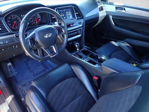 Used 2018 Hyundai Sonata Sport image 9