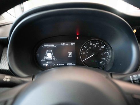 Used 2024 Nissan Kicks SV image 16