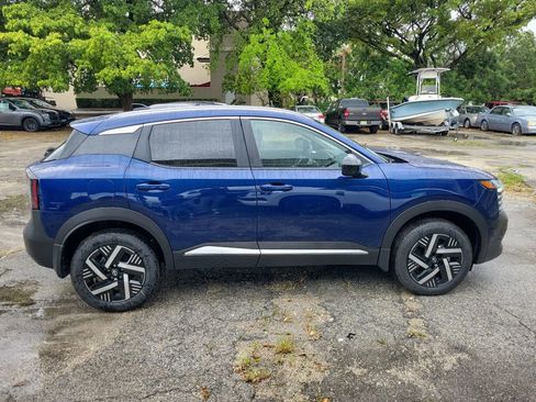 New 2026 Nissan Kicks SV image 8