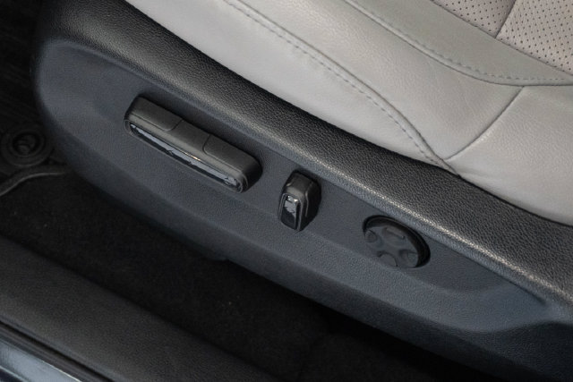Used 2018 Honda CR-V EX-L image 6