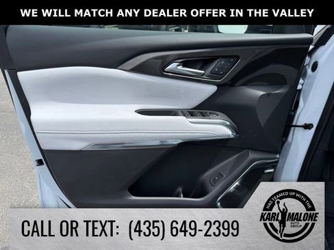 New 2026 Chevrolet Traverse High Country w/ LPO, Floor Liner Package AWD/4WD image 12