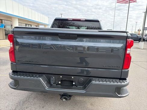 Used 2021 Chevrolet Silverado 1500 Custom image 5