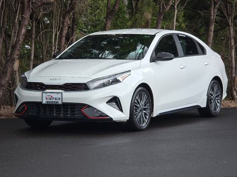 Certified 2023 Kia Forte GT-Line FWD image 8