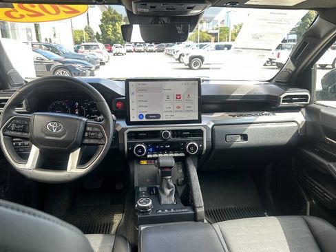 Certified 2025 Toyota Tacoma TRD Off-Road w/ TRD Off Road Premium Package AWD/4WD image 13