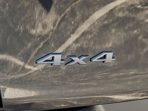 Used 2014 Jeep Cherokee Trailhawk AWD/4WD image 16