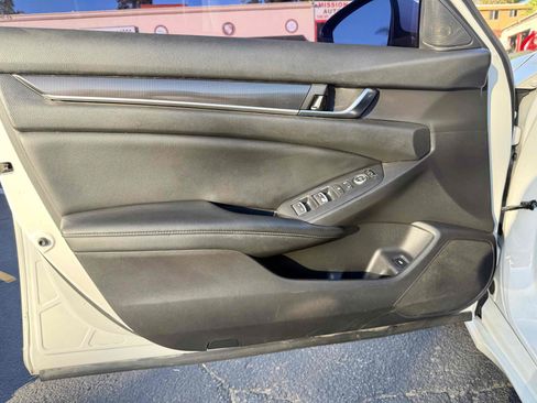 Used 2019 Honda Accord Sport image 20
