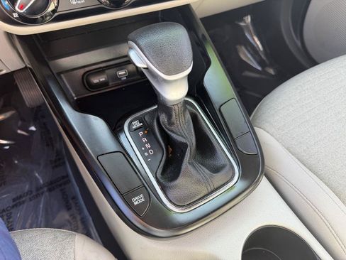 Used 2021 Kia Soul S FWD image 36