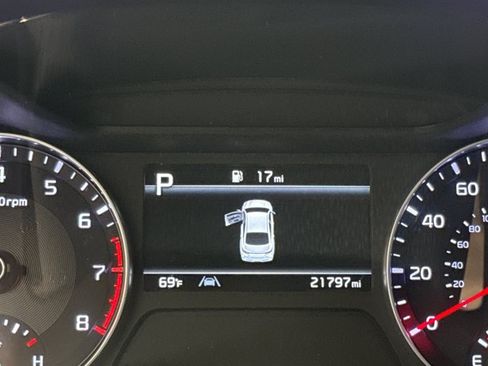 Used 2023 Kia Forte GT-Line w/ GT-Line Premium Package FWD image 20
