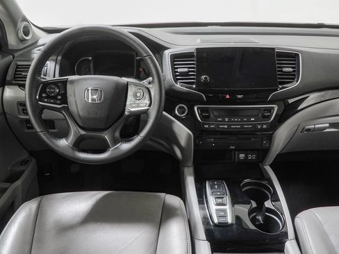 Used 2021 Honda Pilot Touring image 23