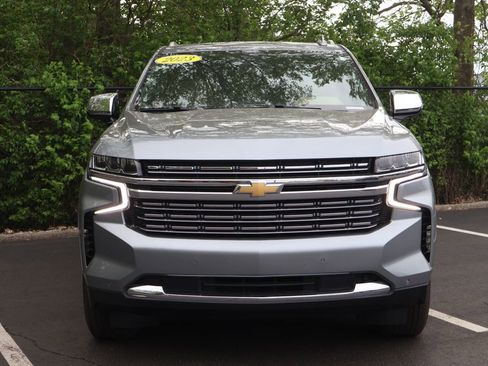 Used 2023 Chevrolet Tahoe Premier w/ Max Trailering Package AWD/4WD image 2