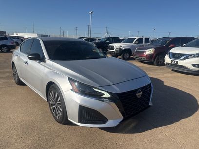 Certified 2024 Nissan Altima 2.5 SV