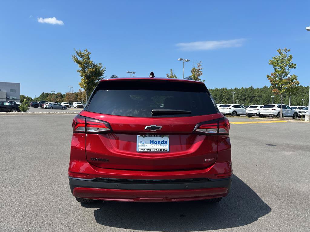Used 2024 Chevrolet Equinox RS w/ RS Leather Package FWD image 6