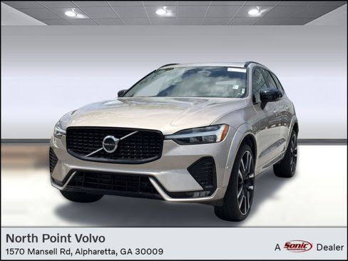 Used 2024 Volvo XC60 B5 Ultimate AWD/4WD image 1