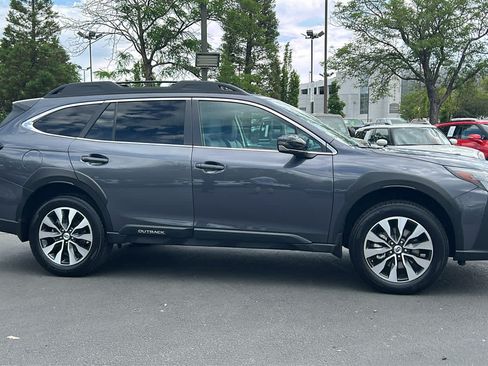 Certified 2024 Subaru Outback Limited AWD/4WD image 5