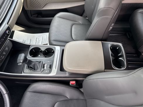 Used 2026 Kia Carnival FWD image 22