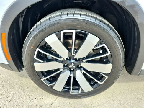 Used 2022 Mitsubishi Outlander SE AWD/4WD image 26