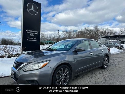 Used 2018 Nissan Altima 2.5 SR w/ SR Special Edition image 1