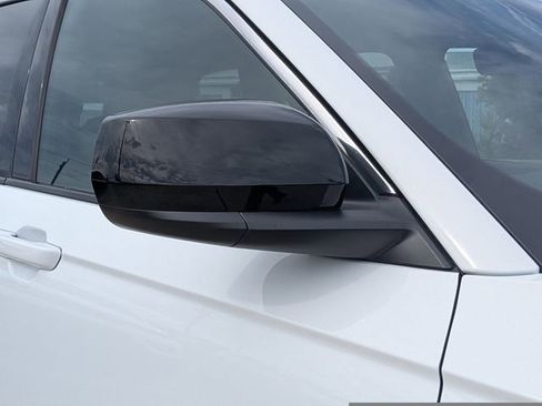 New 2025 Jeep Grand Cherokee Laredo X w/ Luxury Tech Group I image 10