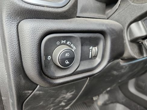 New 2025 RAM 2500 Big Horn image 31