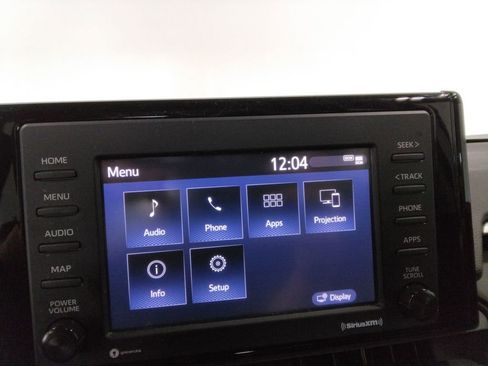 Used 2020 Toyota RAV4 XLE image 22