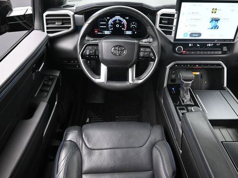 Used 2023 Toyota Tundra Platinum AWD/4WD image 14
