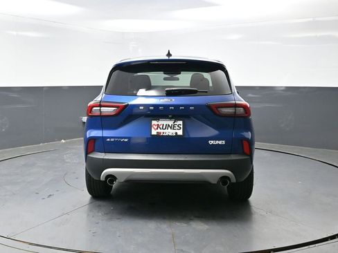 Used 2023 Ford Escape Active FWD image 12