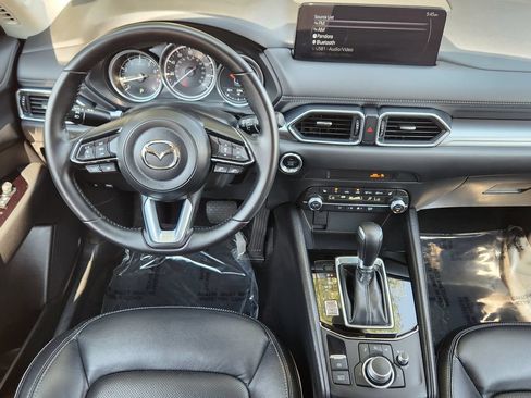 Used 2025 MAZDA CX-5 AWD 2.5 S w/ Preferred Package image 3