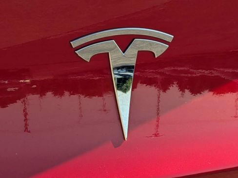 Used 2022 Tesla Model 3 Long Range AWD/4WD image 11