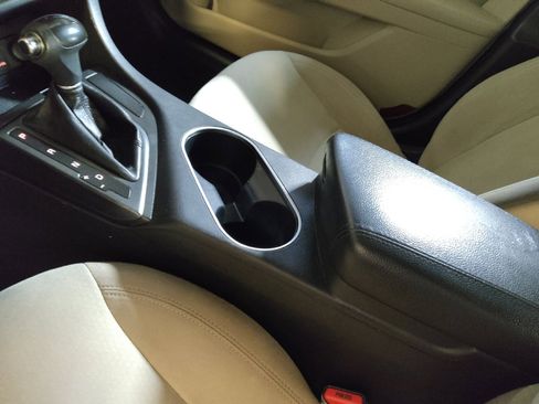 Used 2015 Kia Optima LX FWD image 26
