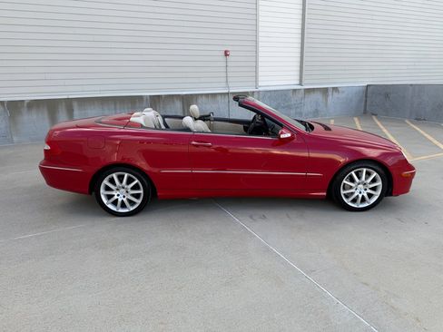 Used 2007 Mercedes-Benz CLK 350 Cabriolet image 2