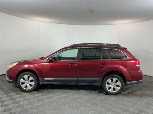 Used 2012 Subaru Outback 2.5i Premium w/ All-Weather Pkg AWD/4WD image 8