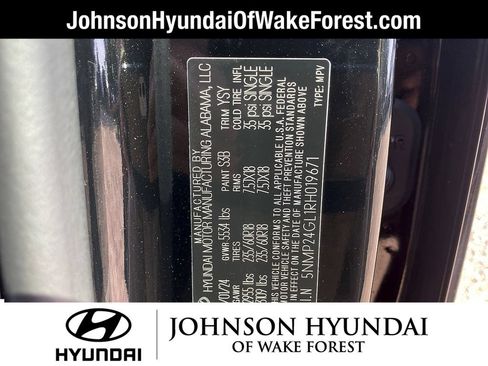 Used 2024 Hyundai Santa Fe SEL FWD image 18
